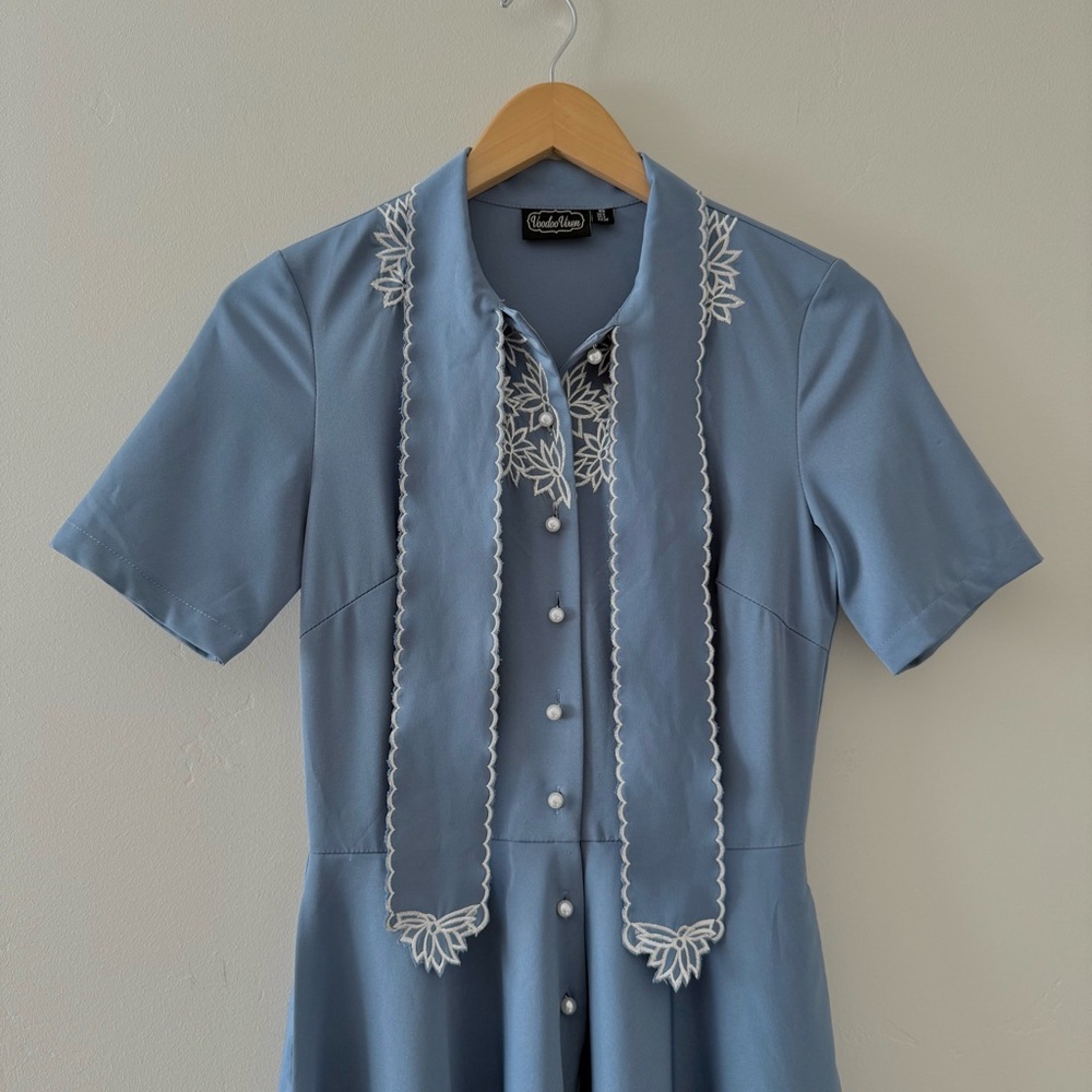 Voodoo Vixen Bluebell Blue Midi Dress with White Embroidery - Picture 4 of 9